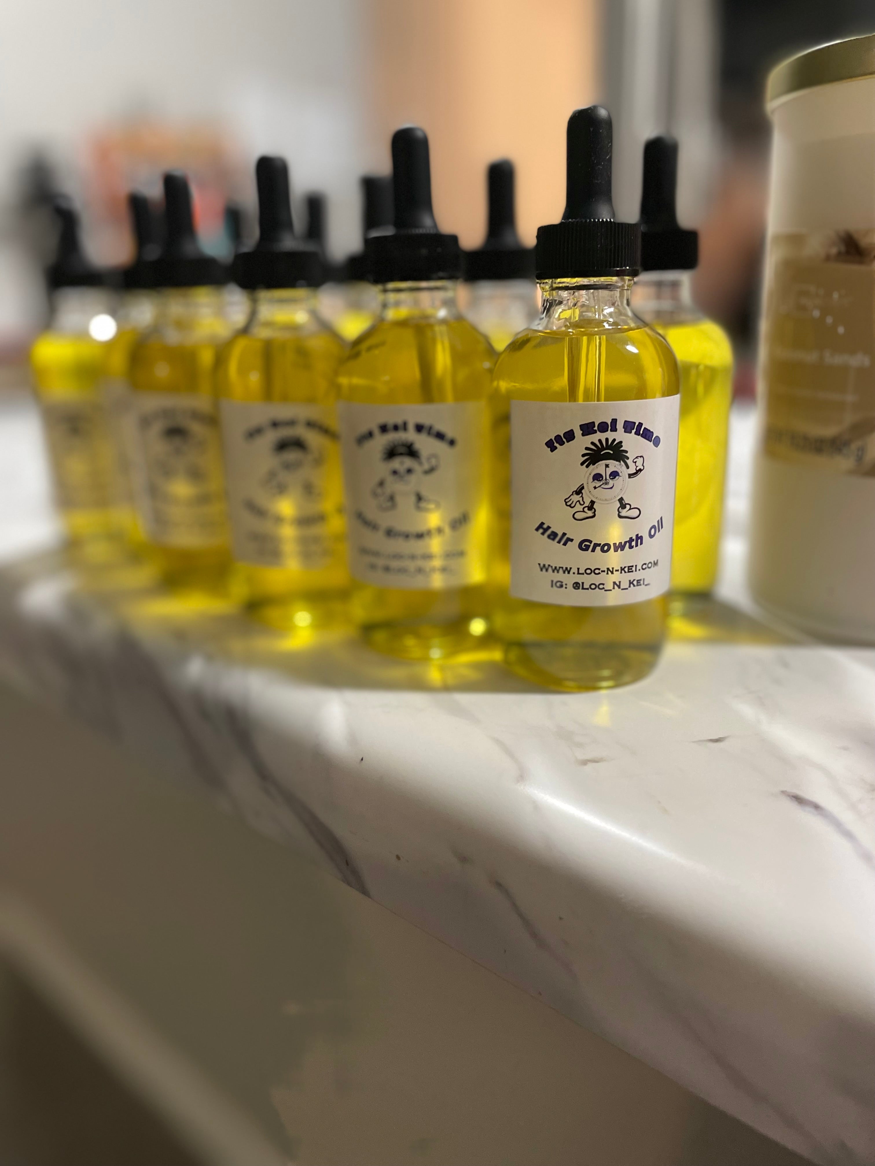 4 oz Organic hair oil